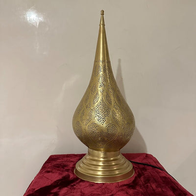 Moroccan standing Lamp – Brass with Artistic Detailing – Ideal for Elegant Spaces