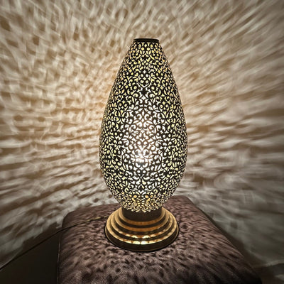 Stylish Brass standing Lamp – Moroccan Craftsmanship – Perfect for Creating Warm Ambiances