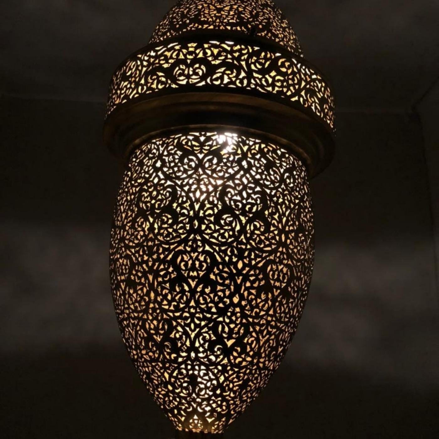 Elegance Ceiling Lamp – Lightbulb Shape, Available in Gold, Silver, Black Brass, Hand Engraved with Moroccan Style – Perfect for Home Decor