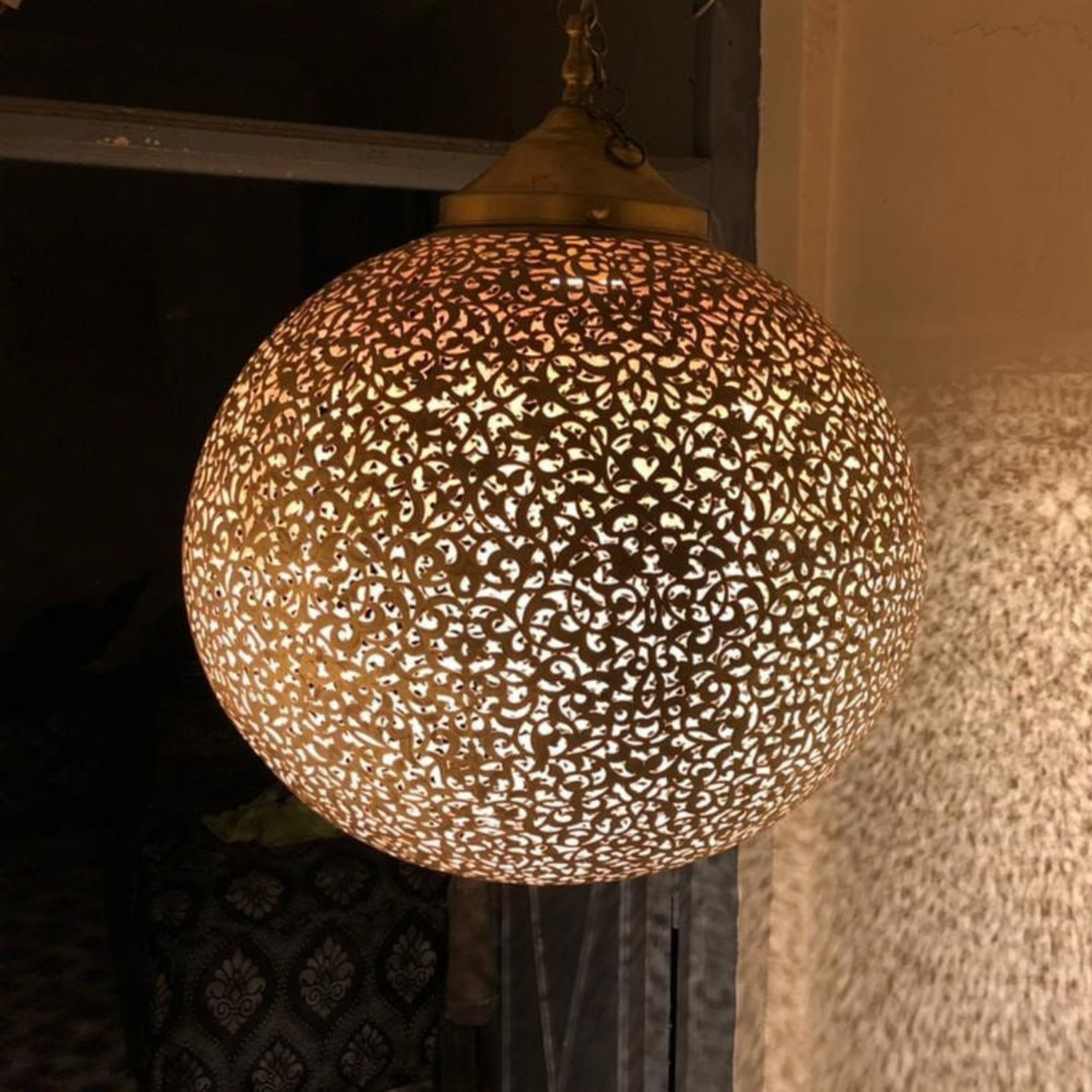 Sphere Pendant Lighting - Available in Gold, Silver, Black Brass - Hand Engraved with Moroccan style - Luxury for Home Lighting Decoration