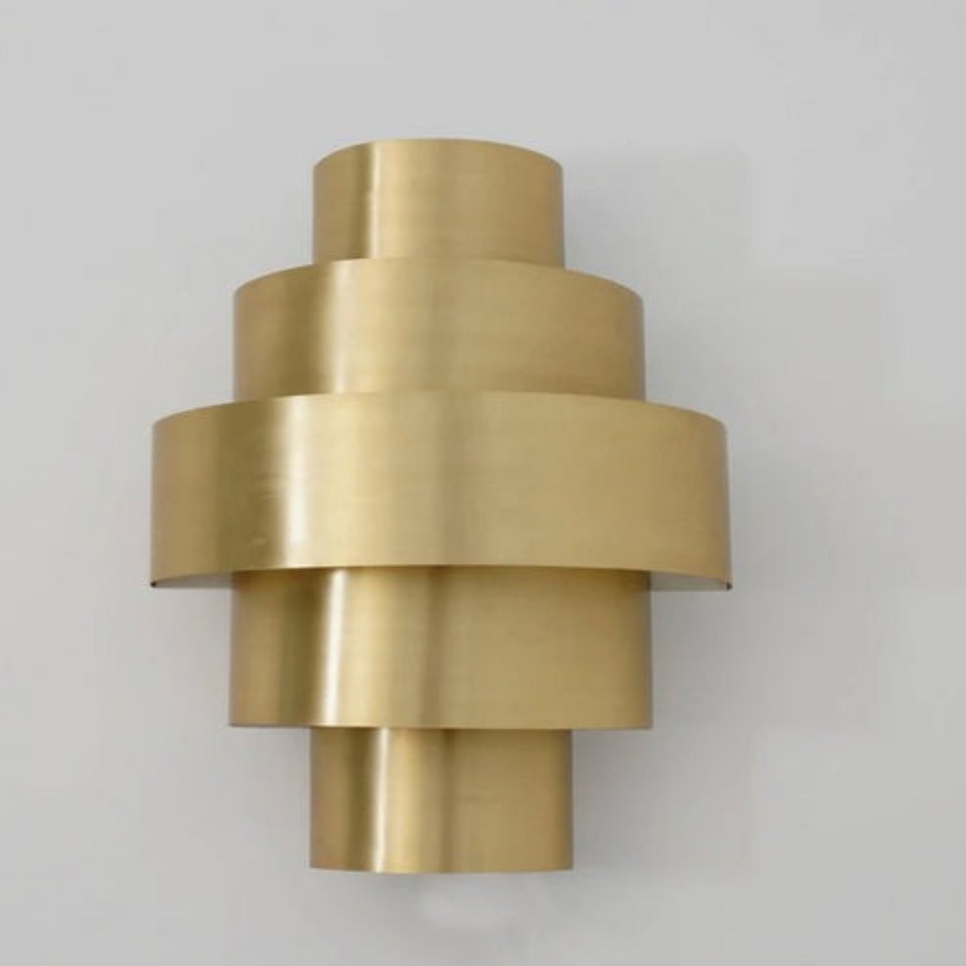 Creative Wall Sconce Lamp – Warm Lighting, Handmade with Solid Brass, Luxury for Home & Business Décor