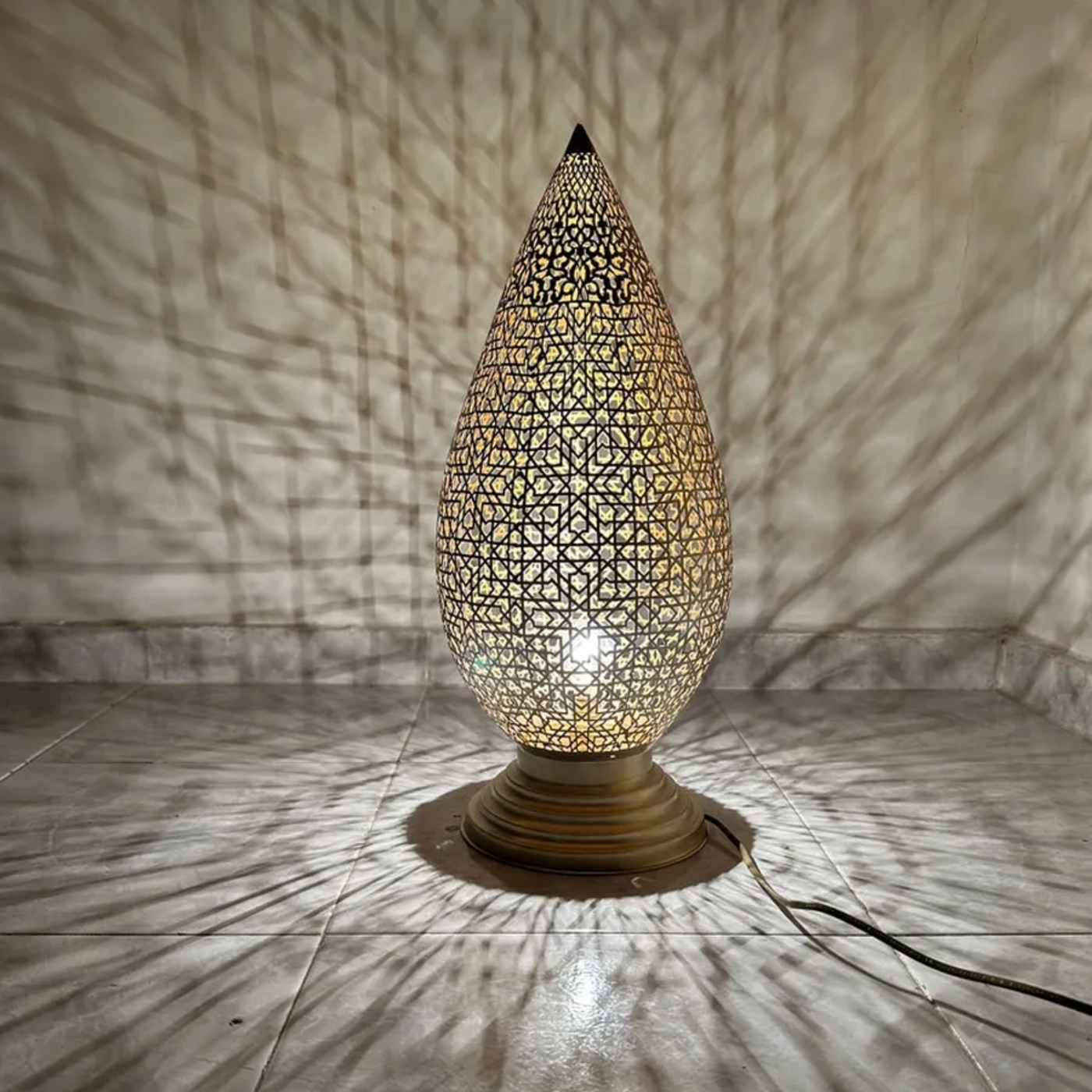 Brass Standing Lamp – Handcrafted Moroccan Style for Your Living Spaces