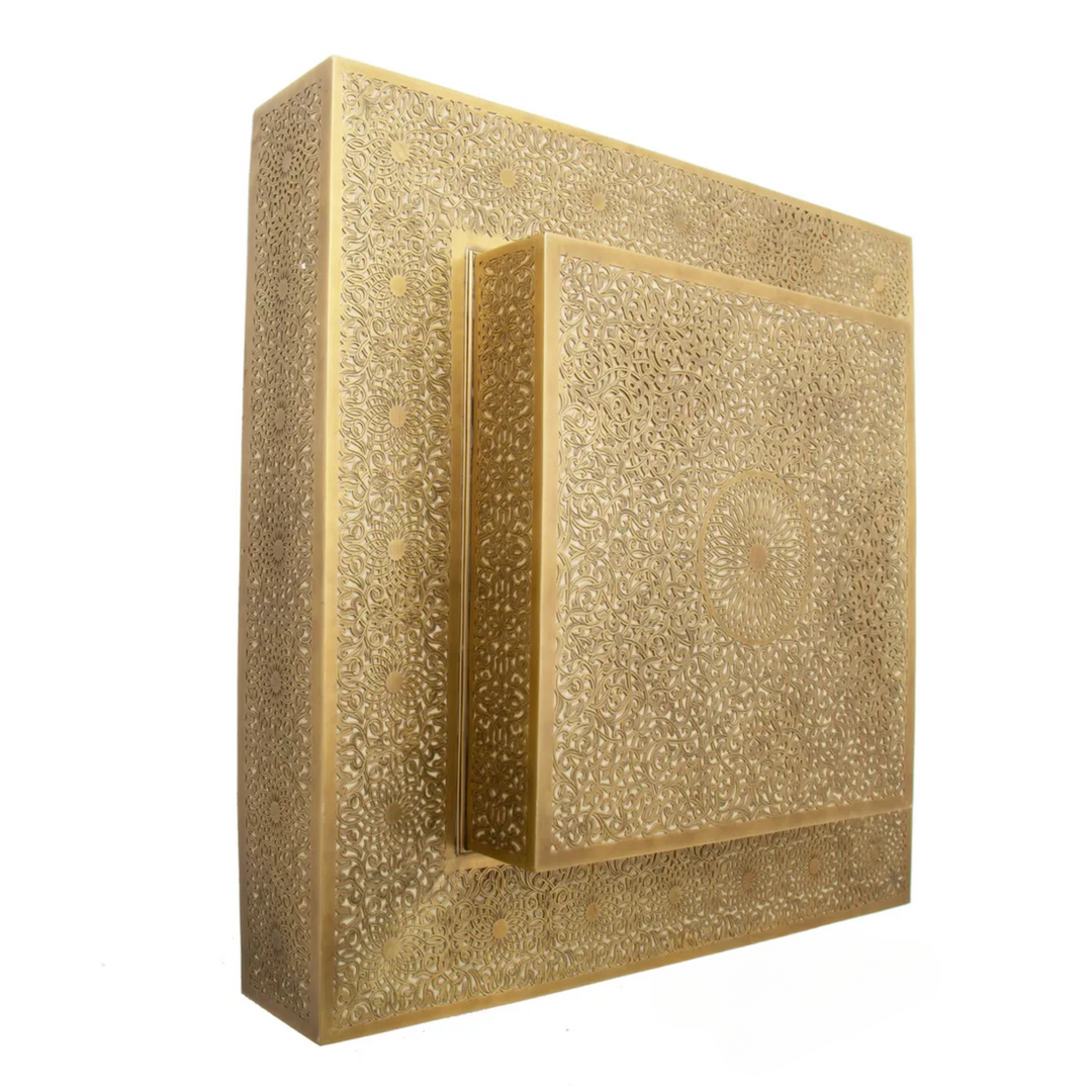 Large Wall Sconce Lamp – Handcrafted Moroccan Geometric Design, Reflecting a Beautiful and Warm Touch