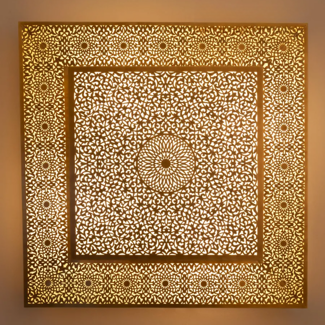 Large Wall Sconce Lamp – Handcrafted Moroccan Geometric Design, Reflecting a Beautiful and Warm Touch