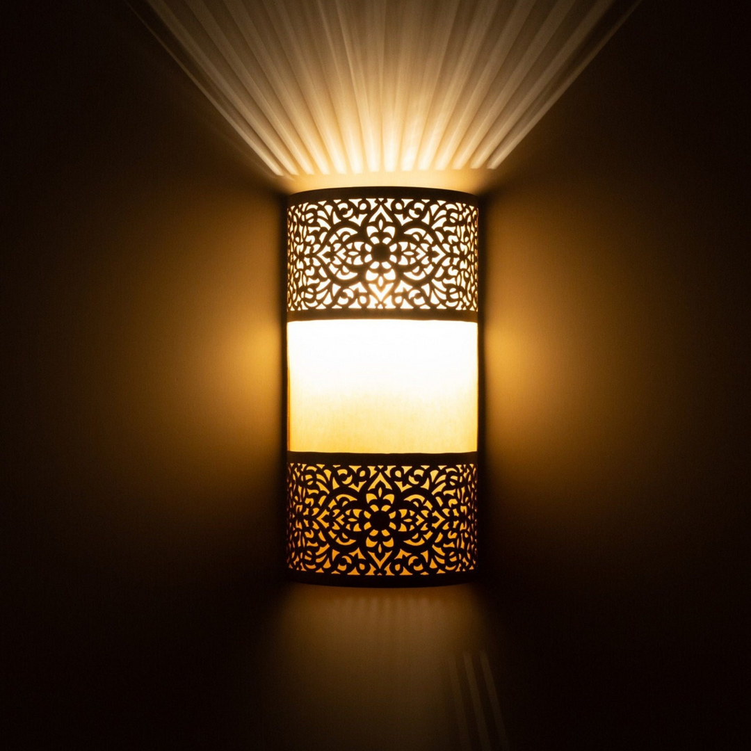 BRASS WALL SCONCE, SHADIYA