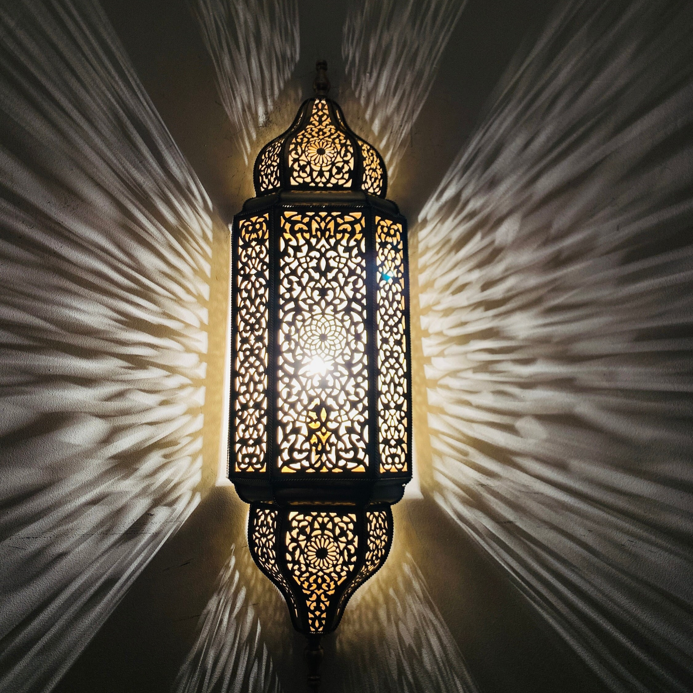 Ready to use Wall Sconces Lamp, with Modern Moroccan Style, Diffuse A Beautiful Reflection - Luxury for home & Business decoration