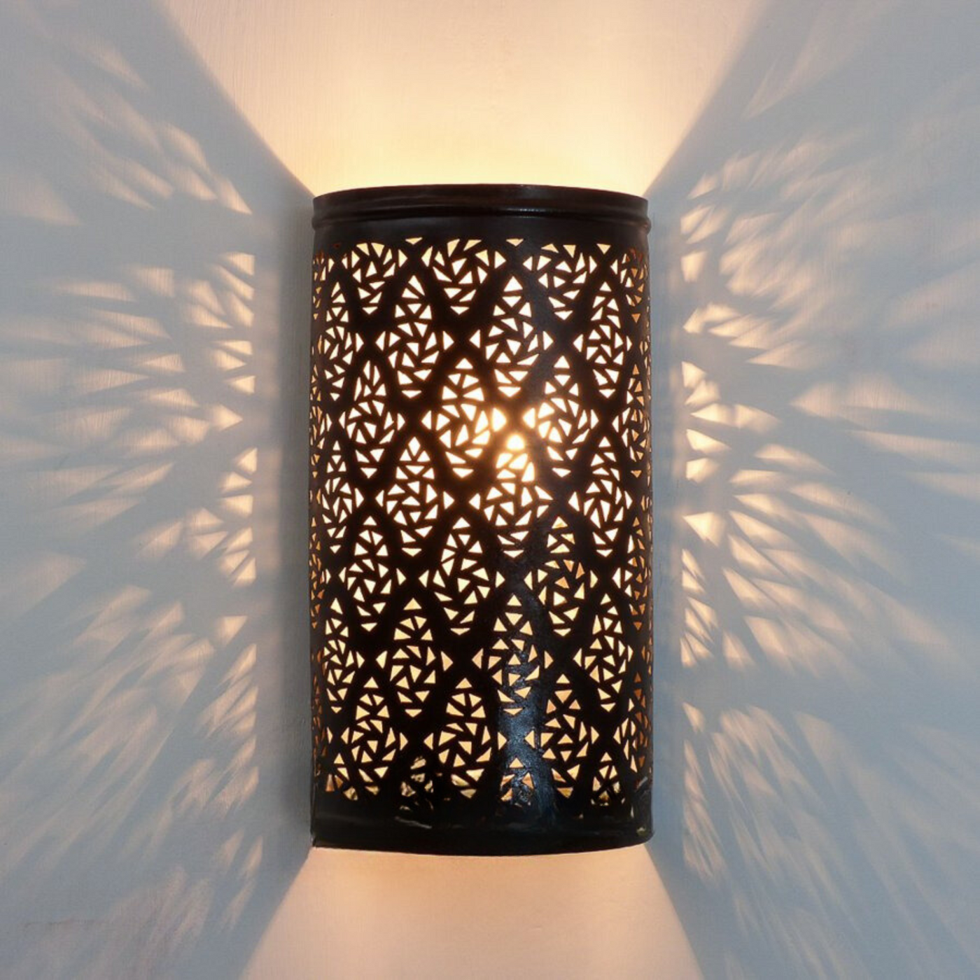 Wall Sconce Lamp, Hand-Carved with a Beautiful Geometric Pattern, Moroccan Style, Available in White & Black Iron – Luxury for Home & Business Decoration