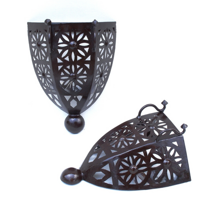 Antique Iron Wall Sconce – Geometric Design for Home & Business Décor