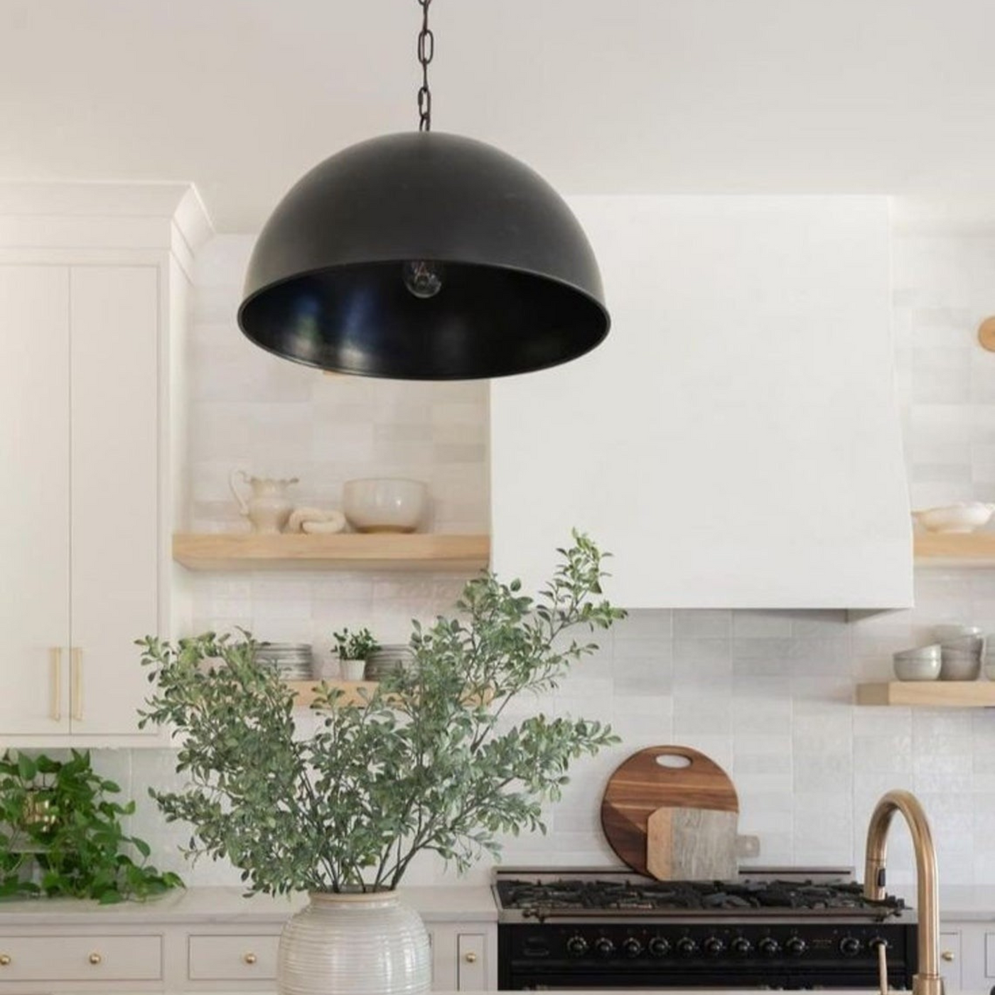 Elegant Black Dome Pendant – Moroccan Minimalist Design for Versatile Home Decoration