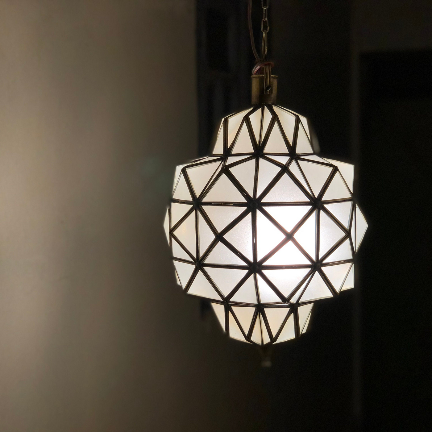 Creative Ceiling Lamp – Available in Two Sizes and Multiple Brass Finishes, Ideal for Home Lighting